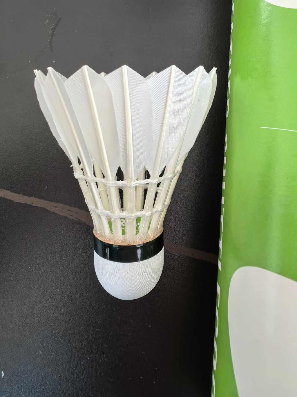 SL8 Badminton shuttlecock
